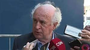 El dardo de Parrilli a Milei: “Bomba de humo”.