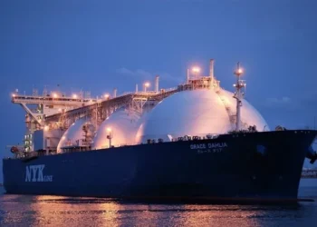 Apertura total del mercado de GNL a privados.