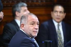 Dardo de Juez a Caputo: “Molesta” la expresión del ministro.