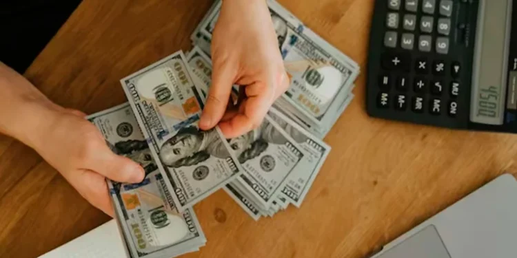 Cuatro días de baja para el dólar oficial: $1.400 en la mira.