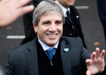 Caputo adelanta detalles del “Súper RIGI”: El proyecto clave de inversión que el Gobierno enviará al Congreso.