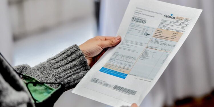 El Gobierno implementa rebajas adicionales en las tarifas de gas y electricidad para el invierno