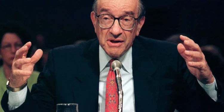 Falleció Alan Greenspan, ex líder de la Reserva Federal, a los 100 años: su legado y aportes