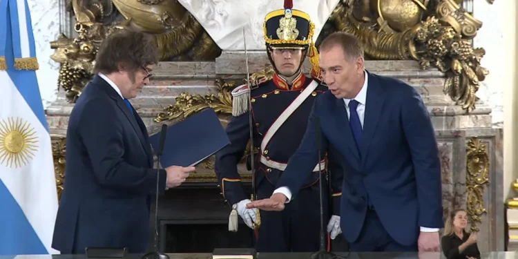 Javier Milei y sus decisiones: el Gobierno reanuda conferencias de prensa y se confirma la jura de Santilli