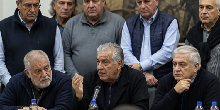 La CGT inicia un nuevo plan de acción y definirá medidas en los próximos días