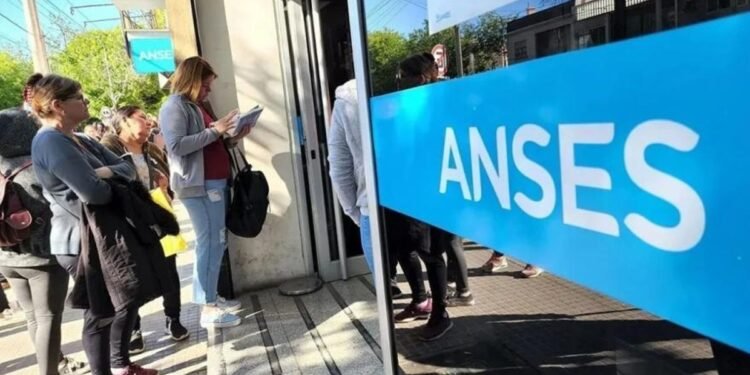 Calendario de pagos de ANSES para junio de 2026: Jubilaciones, AUH, Pensiones y Desempleo