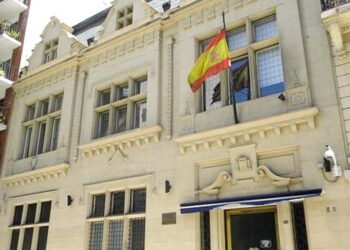 Más allá del ruido digital: la Embajada argentina en España desmiente denuncias por agresiones a ciudadanos nacionales