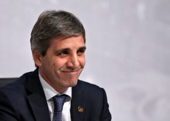 Deuda: ¿Luis Caputo se abstiene por decisión o imposibilidad?