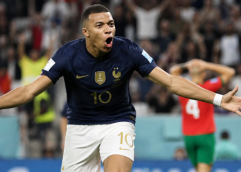 Francia destaca con un Mbappé imparable y avanza a semifinales tras vencer a Marruecos