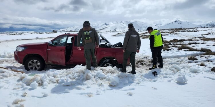 Un turista quedó varado con su familia en la nieve durante 24 horas y reconoce un error de juicio