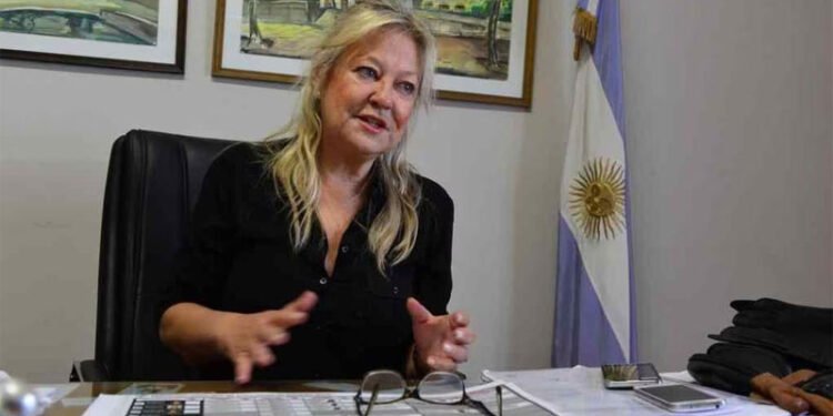 La renuncia de una jueza clave provoca una intensa disputa política en Córdoba por su sucesión