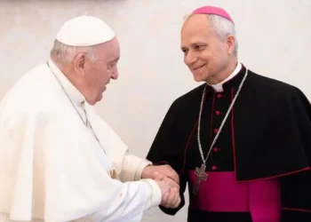 El legado de Francisco en voz de León XIV: Un viaje pastoral con fuerte carga política