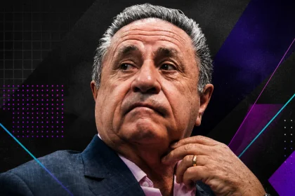 Duhalde cuestionó a Milei y al peronismo, y expresó su apoyo a Kicillof como candidato