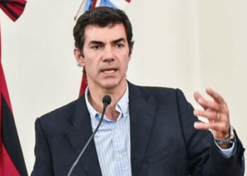 Soberanía en juego: Urtubey dispara contra la reforma de tierras y alerta por el futuro del país