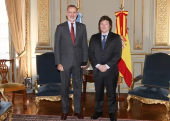 El encuentro de Milei con el rey de España marca su paso por Colombia