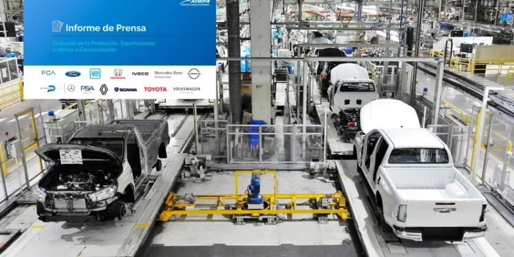 ¿Una cifra engañosa?: el trasfondo detrás del notable aumento en las exportaciones de automóviles en julio