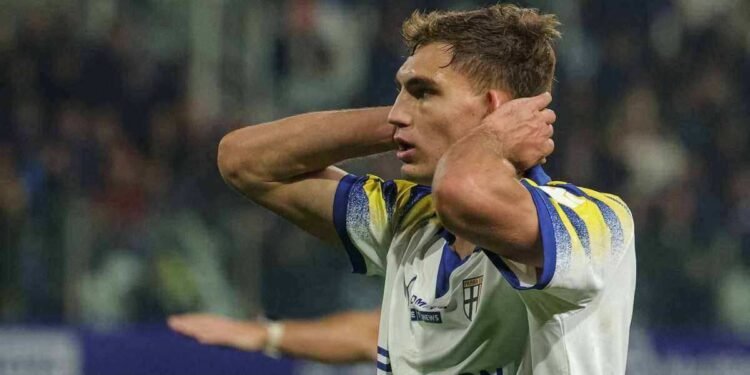 Fiorentina avanza en la incorporación de un goleador sorpresa en la prelista de Scaloni para el Mundial