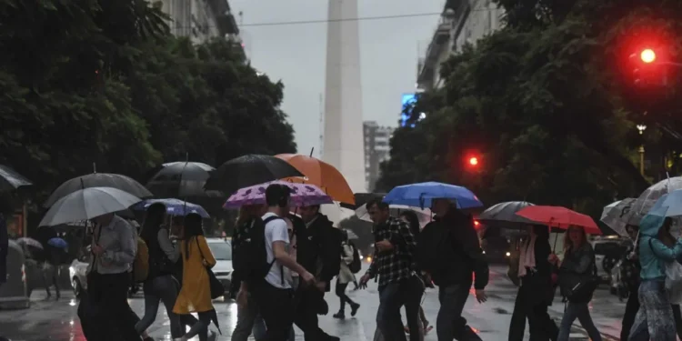 Intensas lluvias en la Ciudad y el conurbano: pronóstico para las próximas horas