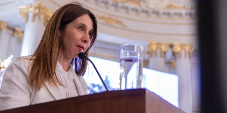 Pilar Ramírez cuestiona a Jorge Macri y sus políticas en medio de negociaciones entre LLA y PRO