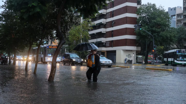 Intensas lluvias en el AMBA: más del 60% del promedio de agosto ya cayó