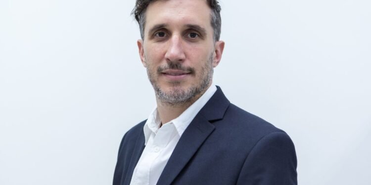 Rapetti estima una pérdida del 17% en el poder adquisitivo de los salarios formales durante el gobierno de Milei