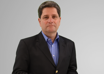 Recomendaciones sobre el uso de microondas: El médico Jorge Tartaglione advierte sobre los peligros del plástico