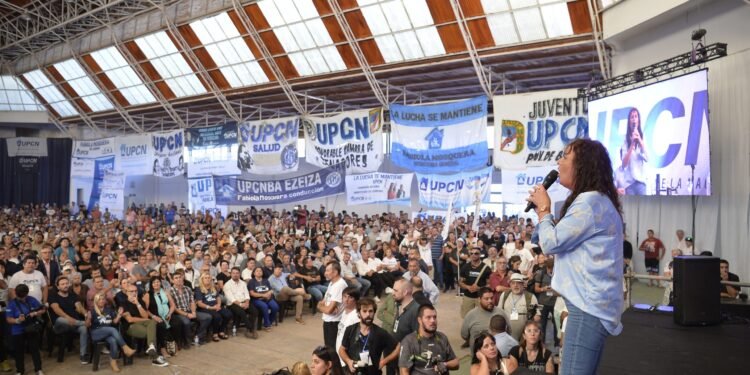 Reunión del Congreso del peronismo de Mendoza para encaminar las elecciones internas