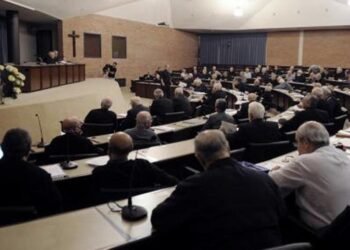 La Iglesia advierte al Gobierno sobre el impacto del endeudamiento en las familias