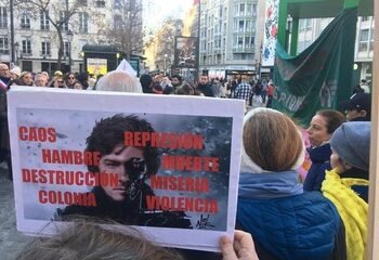Políticos, intelectuales y artistas solicitan a París declarar a Javier Milei ‘persona non grata’