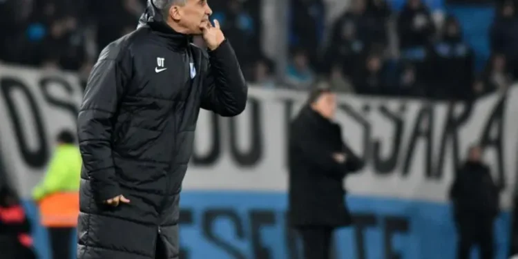 Vojvoda enfrenta desafíos tras la tormenta en Racing