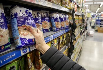 La crisis económica que enfrenta Milei, a través de datos oficiales