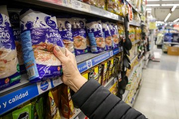 La crisis económica que enfrenta Milei, a través de datos oficiales