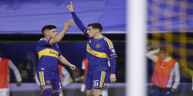 Merentiel marca el gol que abrió el marcador para Boca ante San Pablo en la Sudamericana