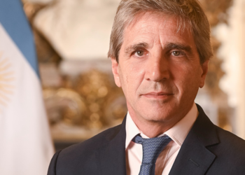 Caputo y su narrativa sobre la economía: un análisis crítico