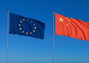 China y la UE llegan a un acuerdo sobre autos híbridos y tierras raras, tras dos días de negociaciones