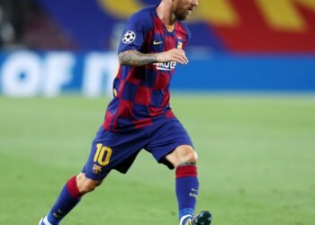 Lionel Messi asume la propiedad del CD Eldense en España