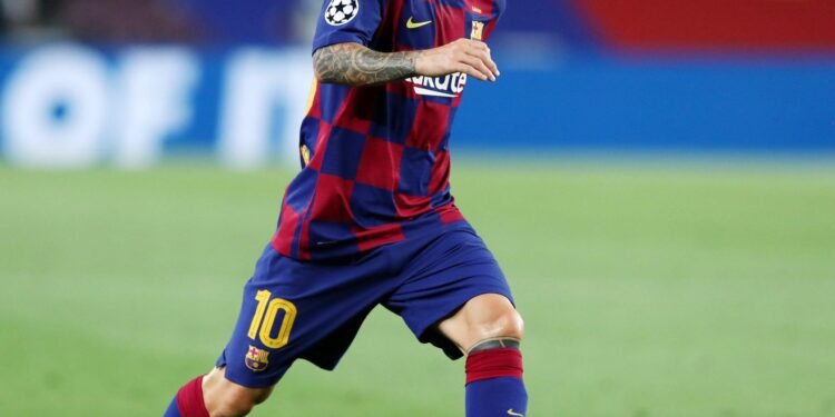 Lionel Messi asume la propiedad del CD Eldense en España